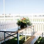 Table - William w' 2 bench seats