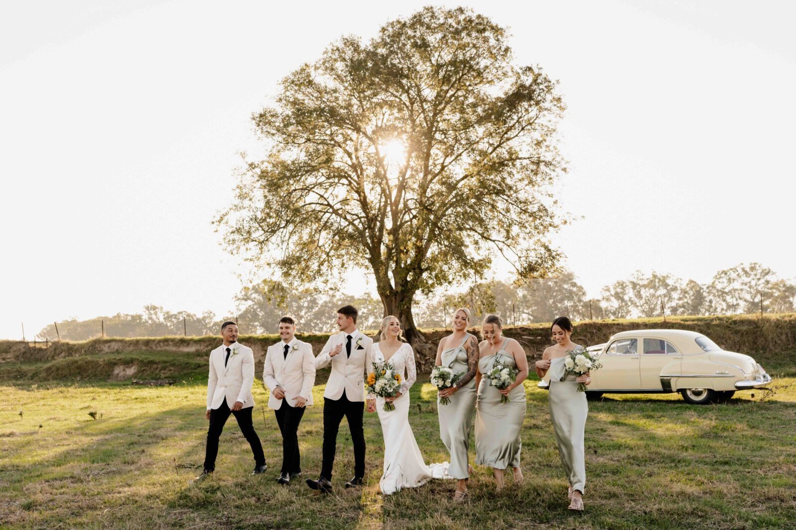 micro wedding north east victoria on the murray riveralbury